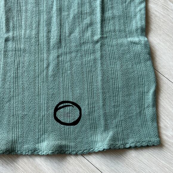 J Crew Pointelle Baby Tee Womens XS Green Flaw - Picture 8 of 10